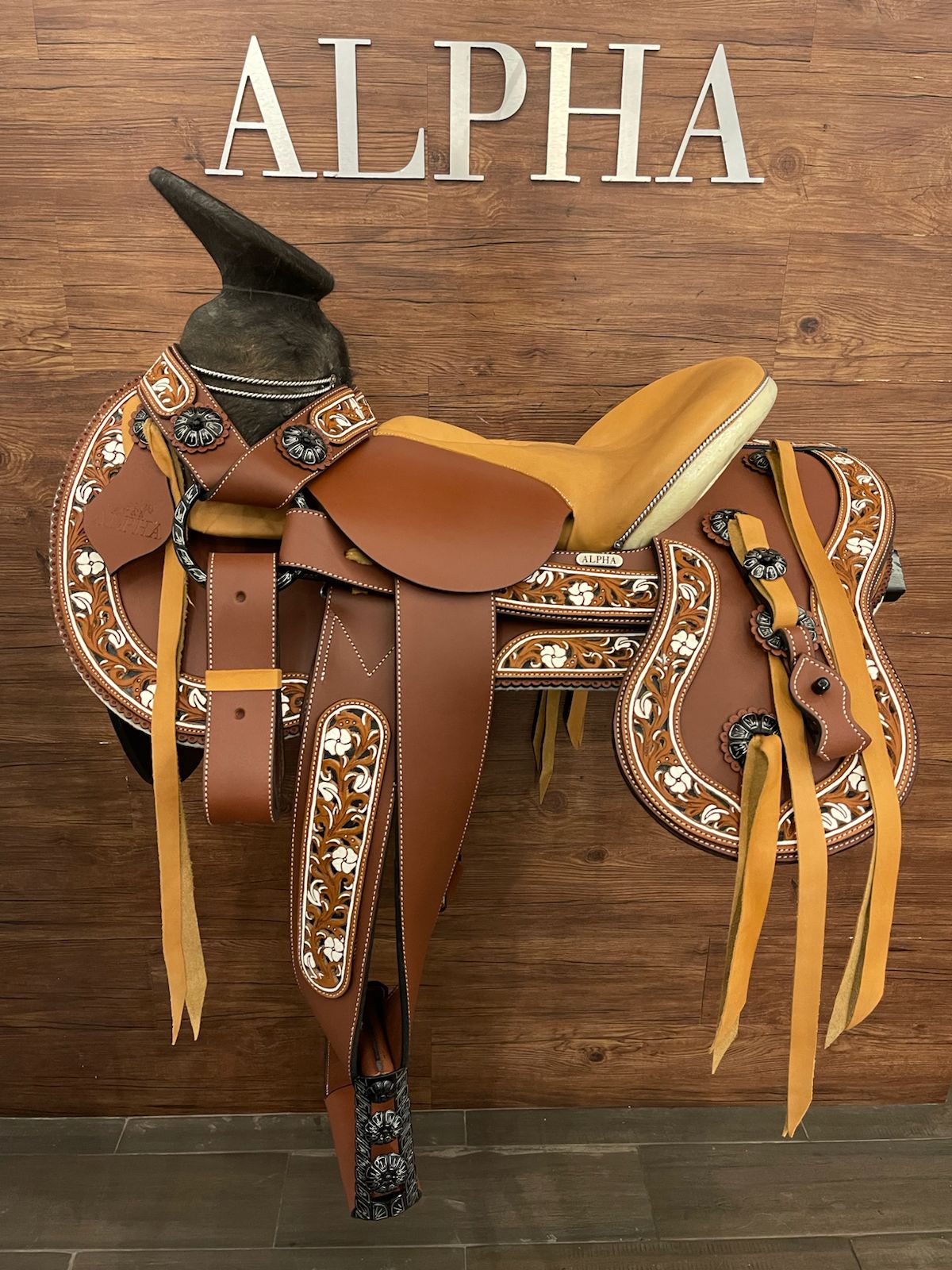 MONTURA B-62