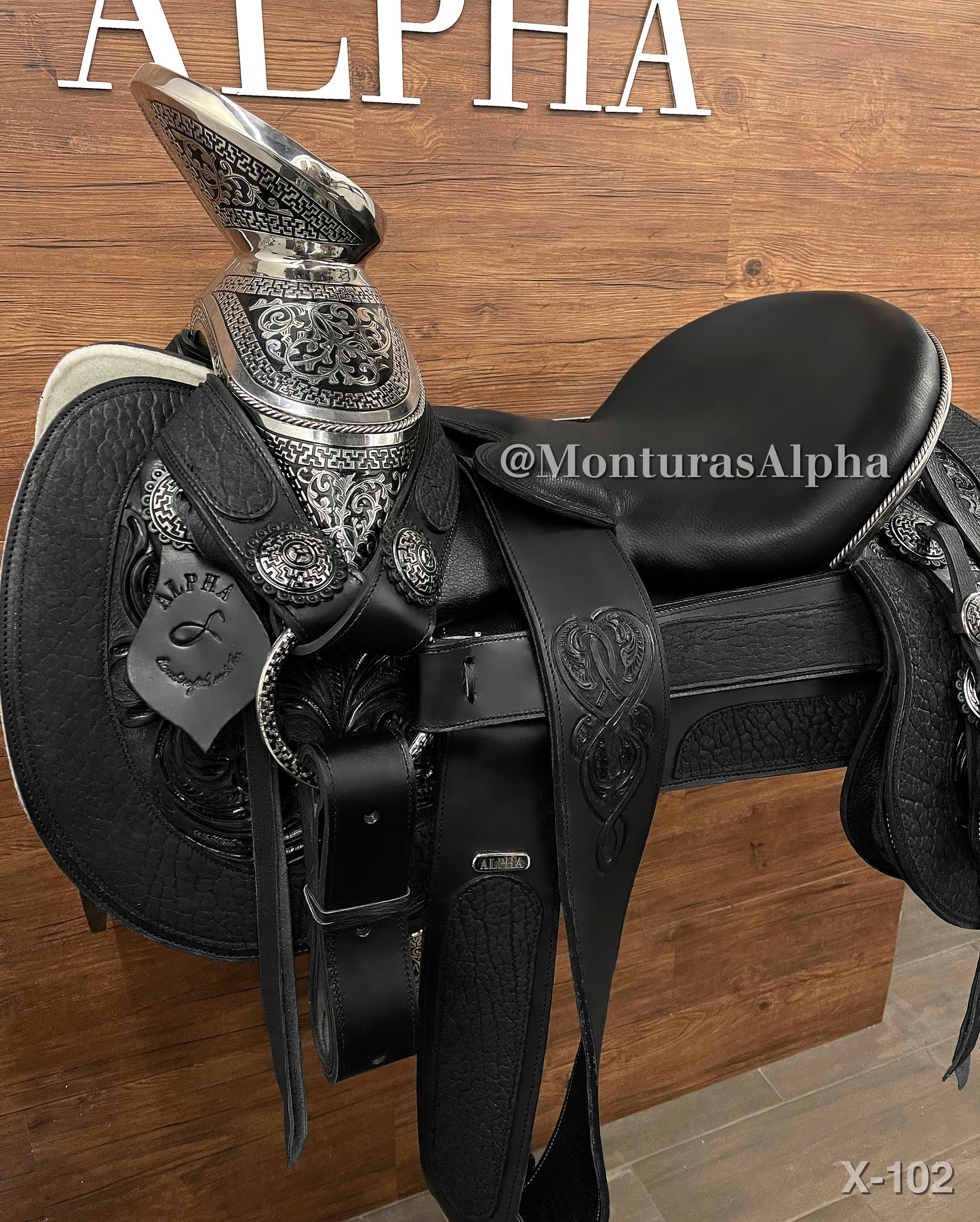 MONTURA X-102