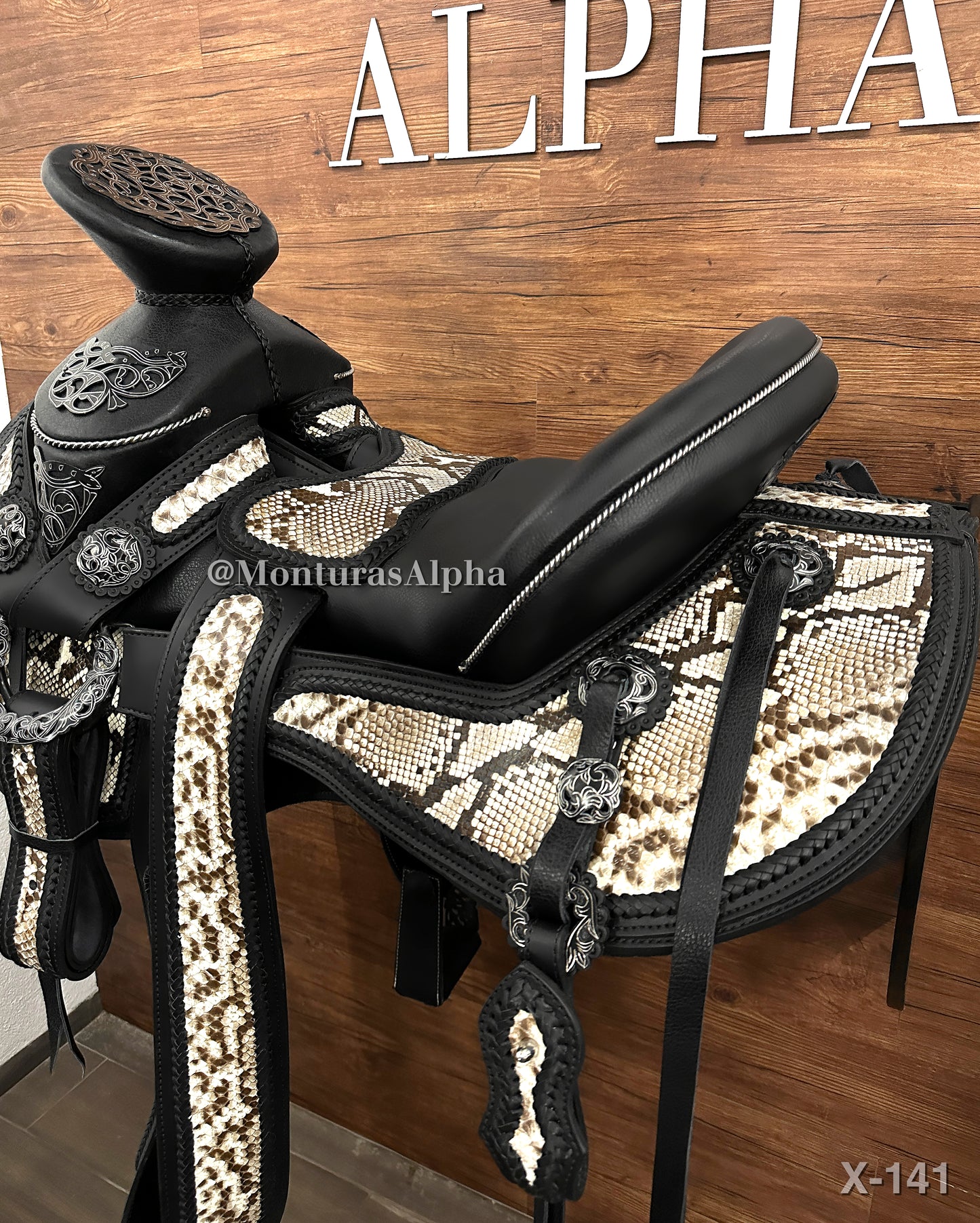 MONTURA X-141