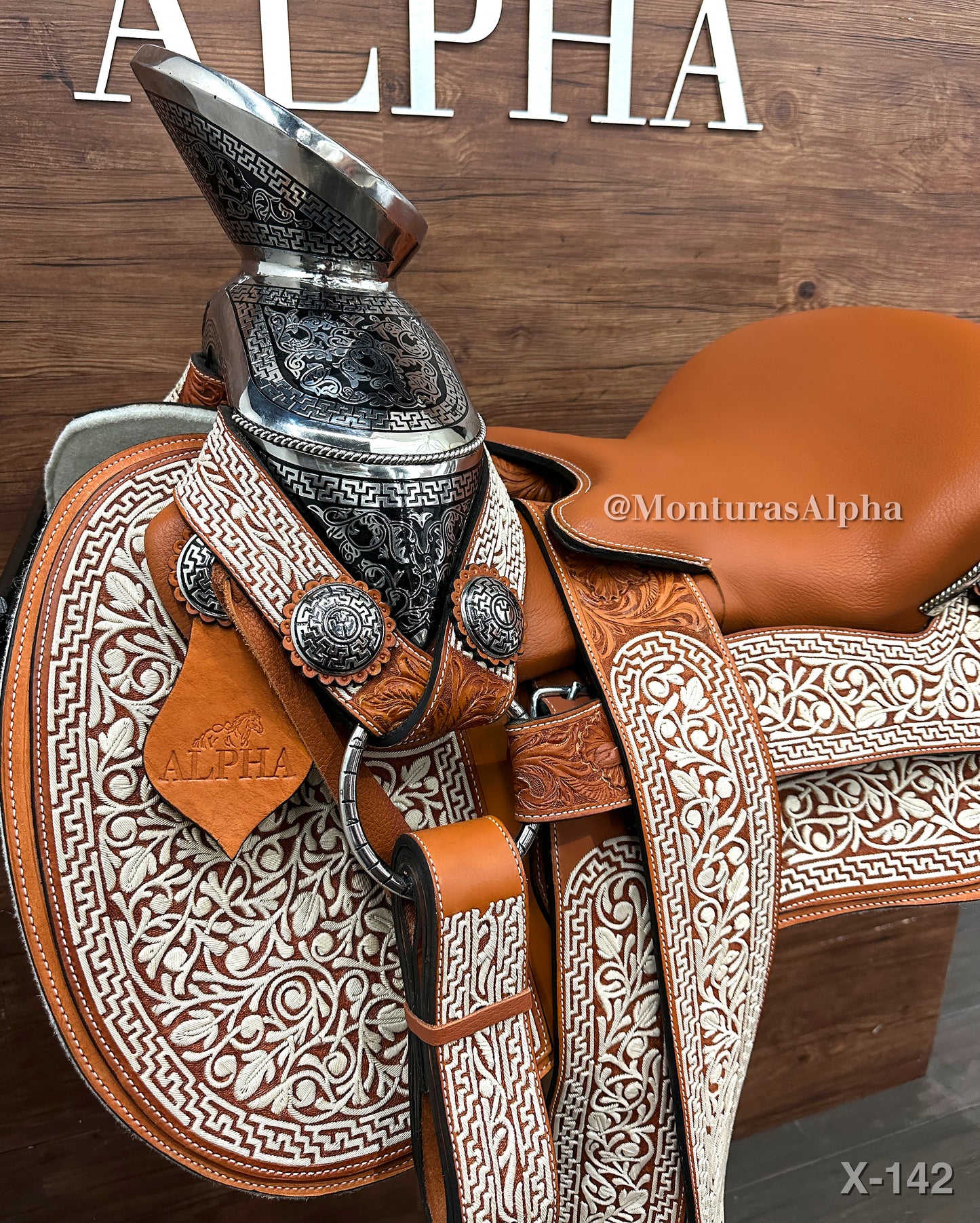 MONTURA X-142