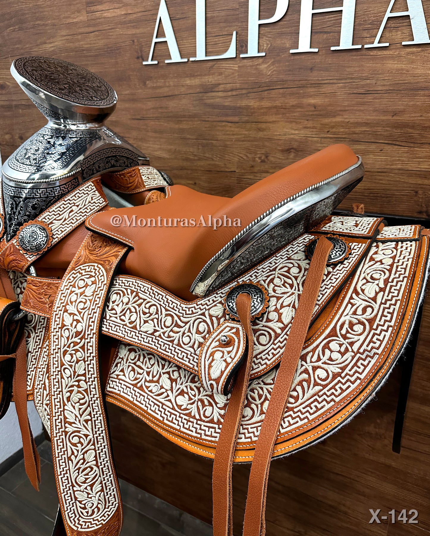 MONTURA X-142