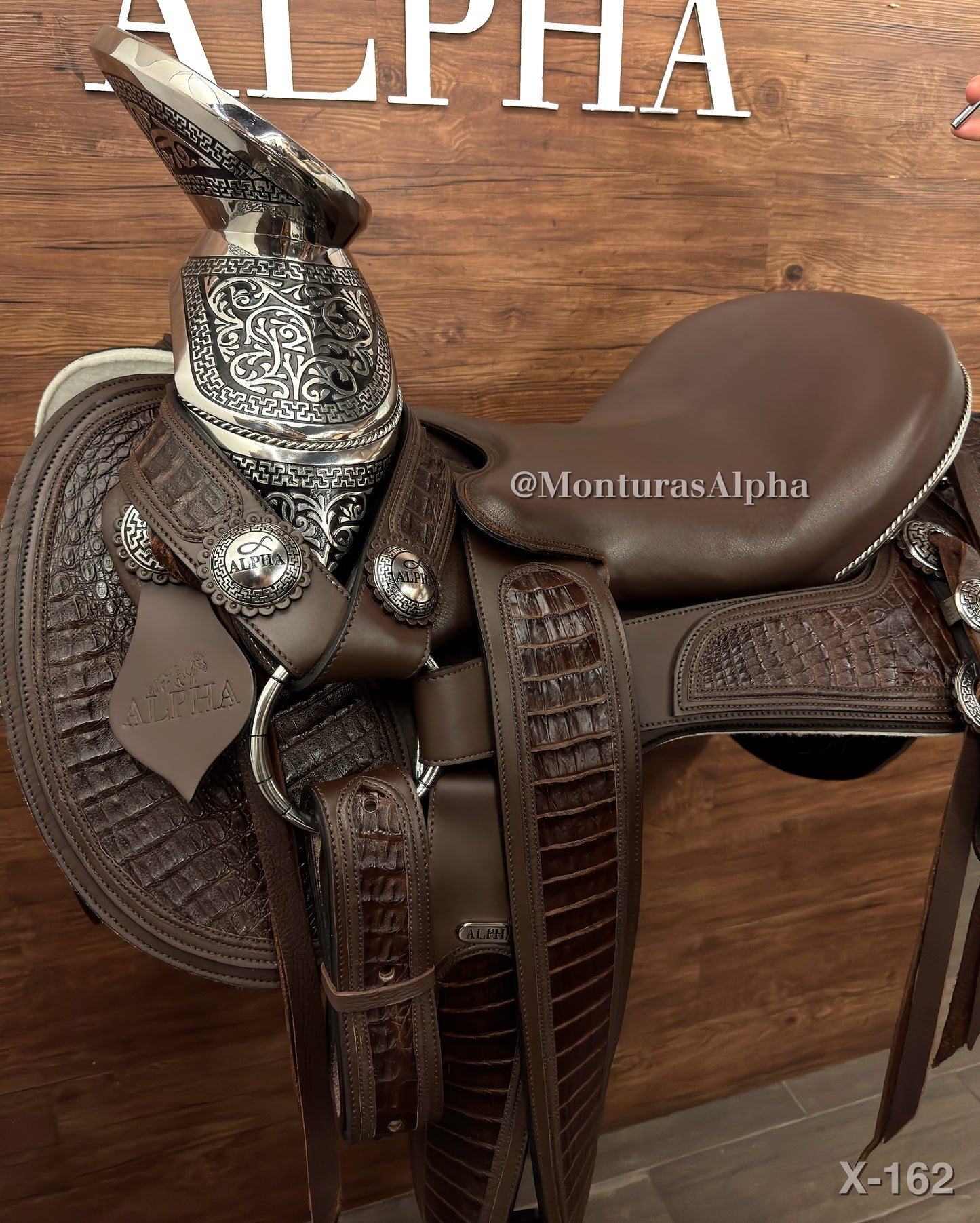 MONTURA X-162