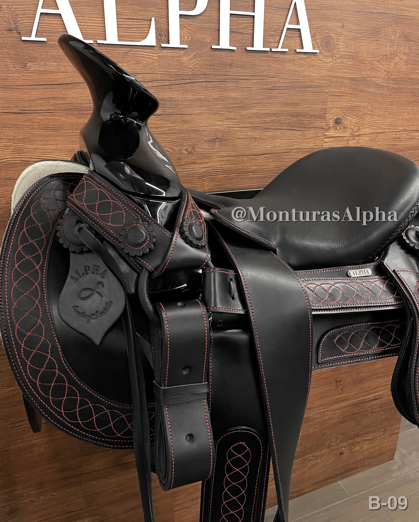 MONTURA B-09