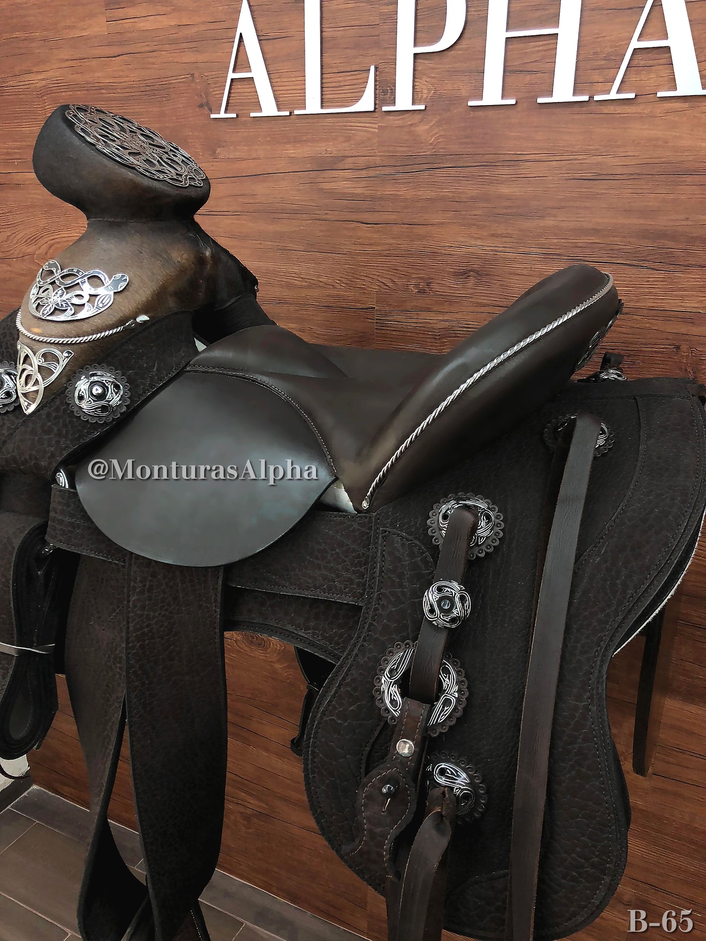 MONTURA B-65