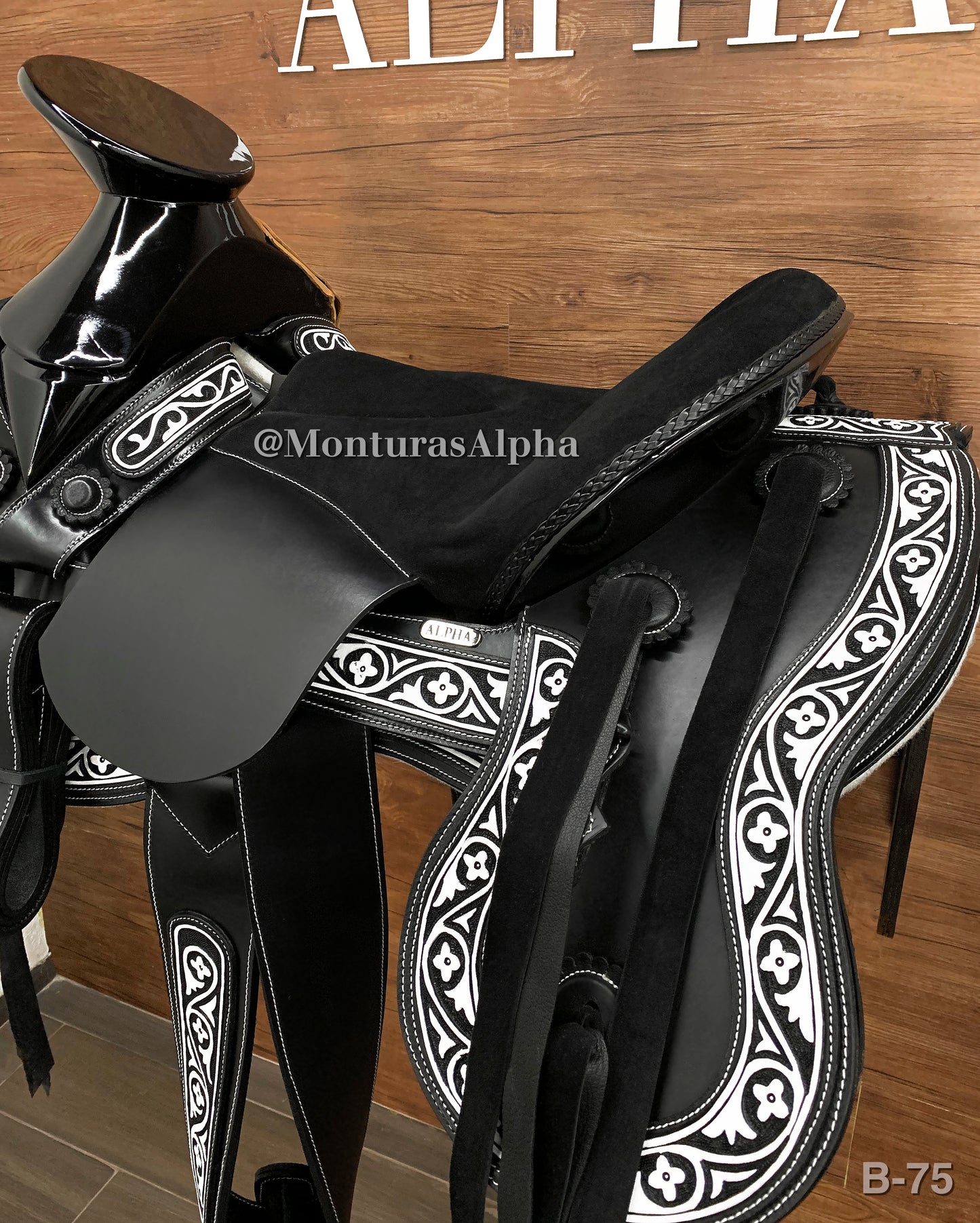 MONTURA B-75