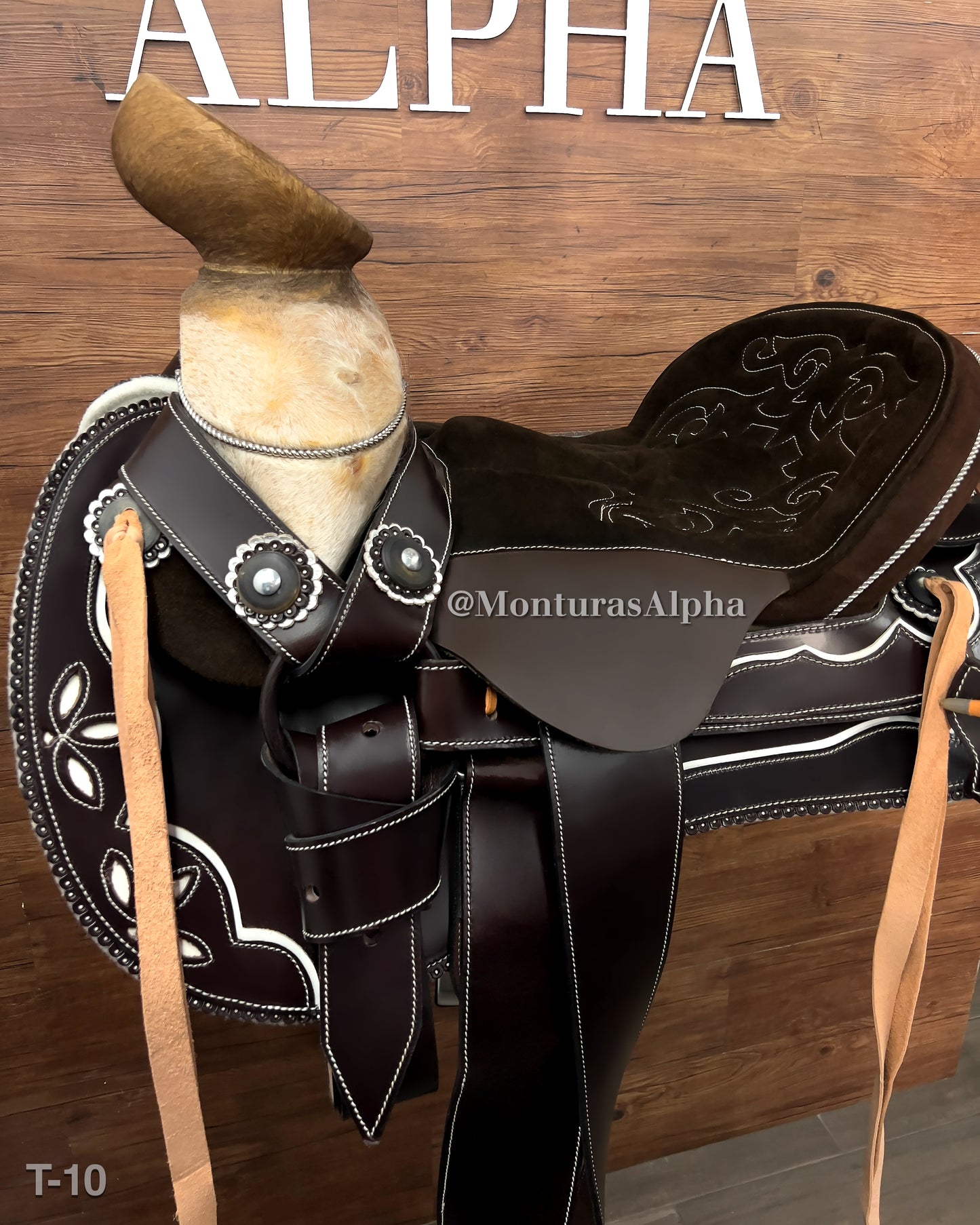 Montura Tradición T-10