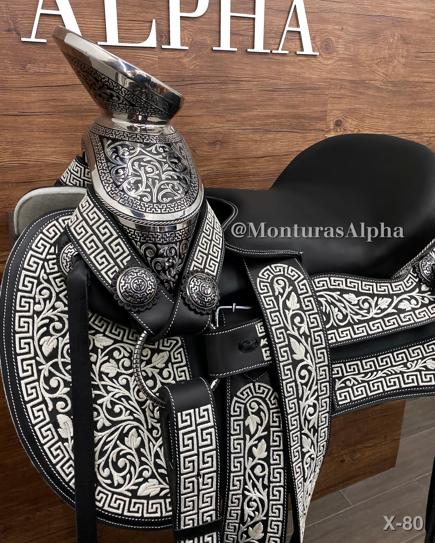 MONTURA X-80