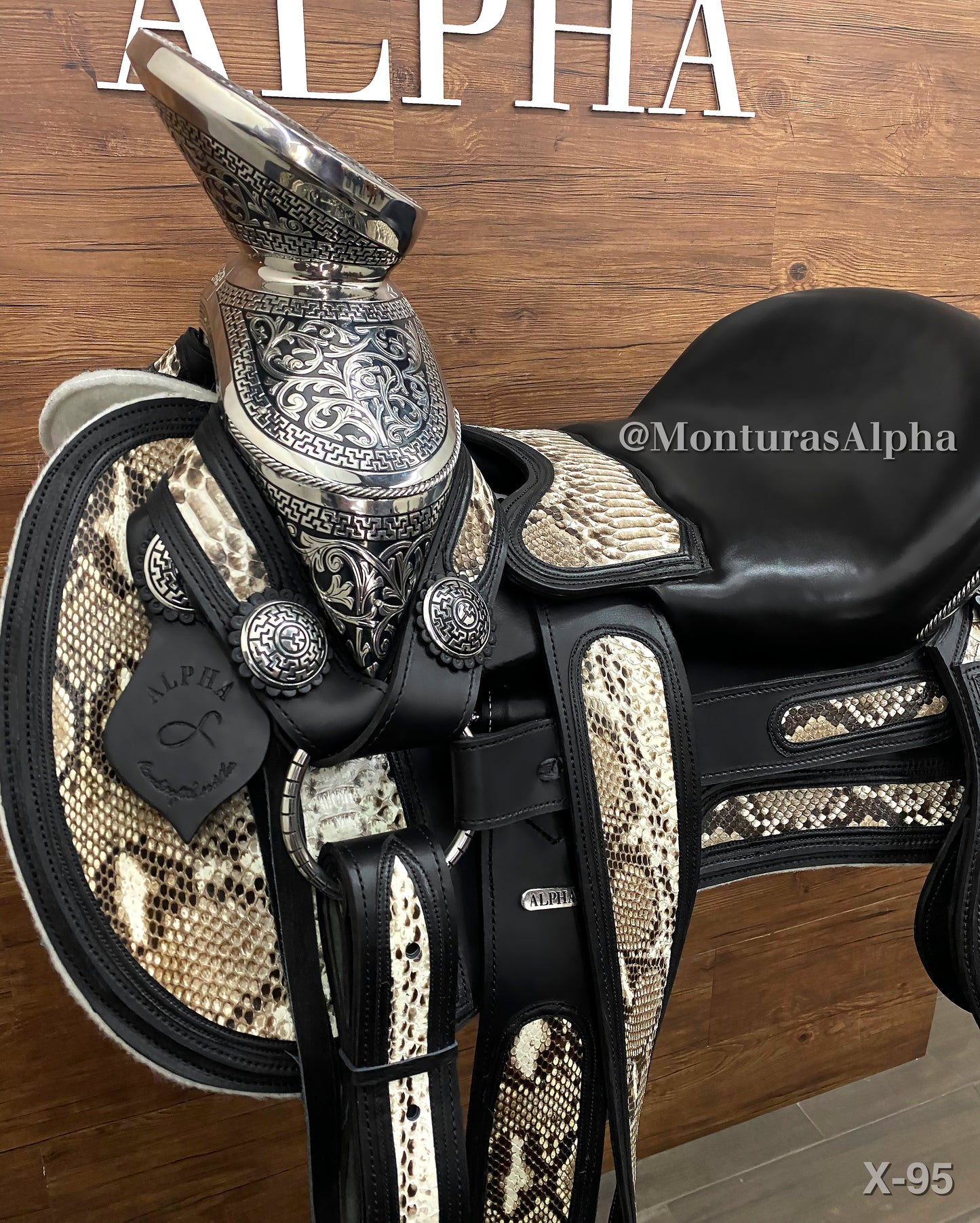 MONTURA X-95